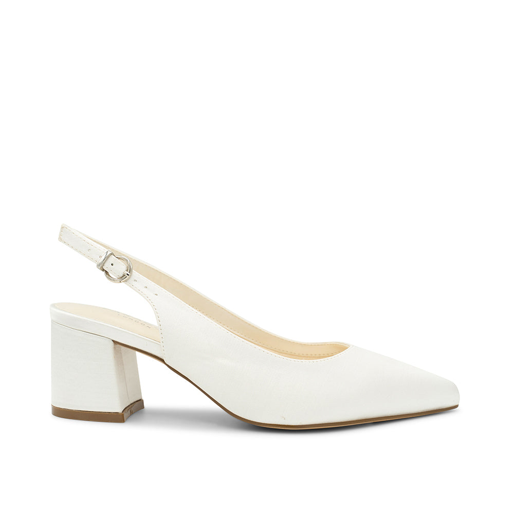 Bessy Wide Fit | Mid Block Heel Sling Back Court Shoe | Paradox London