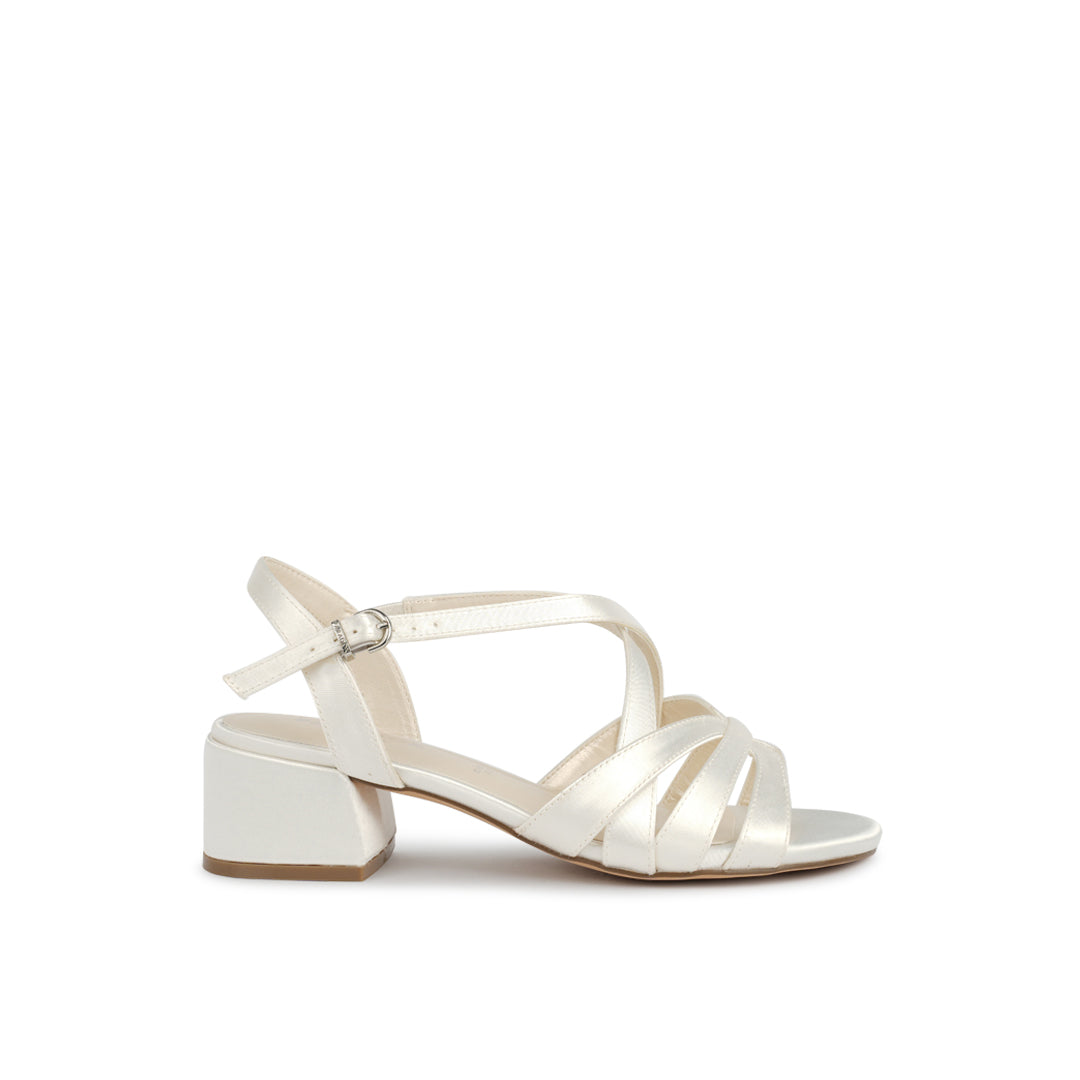 Paradox_London_Bethany_wide_Fit-Wedding_shoes